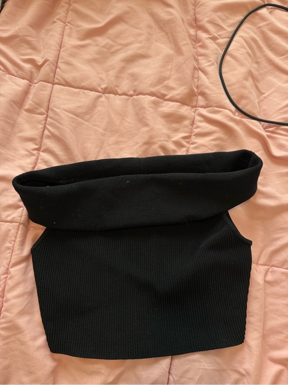 Babaton Black Ribbed Off-Shoulder Crop Top